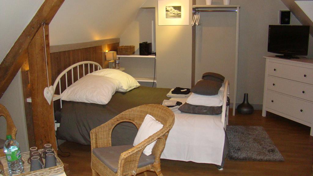 Gite De La Cour Campandré-Valcongrain Room photo