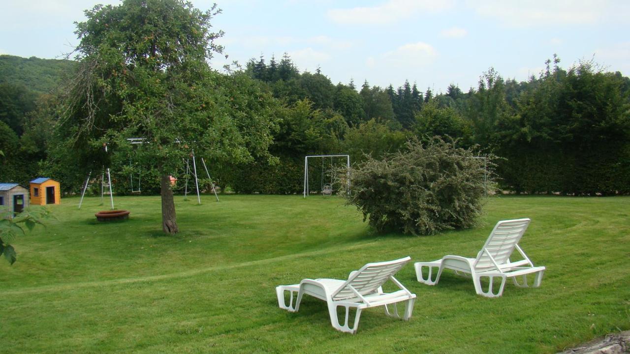 Gite De La Cour Campandré-Valcongrain Exterior photo